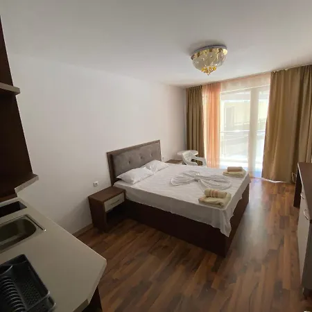 Apartments Pomorie Apartamento *