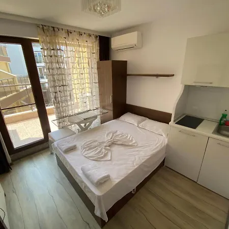 Apartments Pomorie 아파트 *