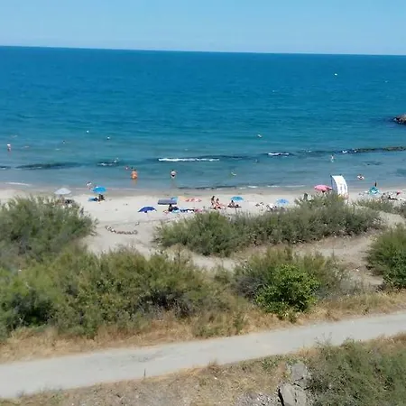Apartments Pomorie * פומורי